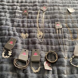 Jewlery different kinds